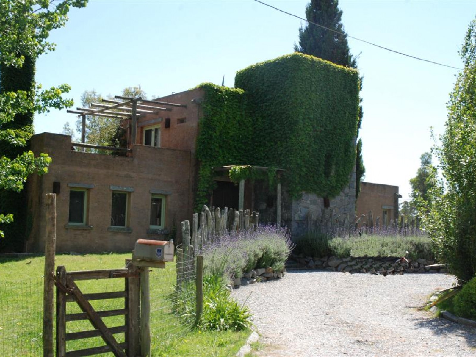 Casa en venta de 3 dormitorios, El Tesoro, La Barra