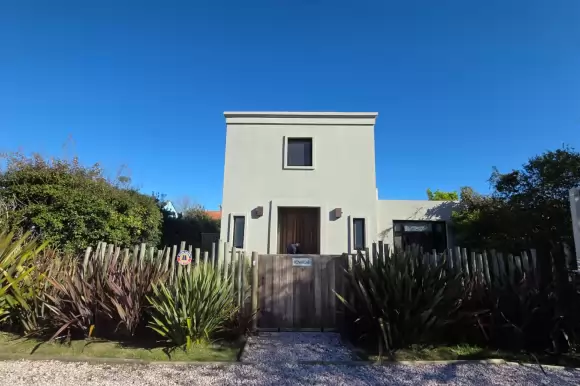 Portada casas #4729 - La Barra