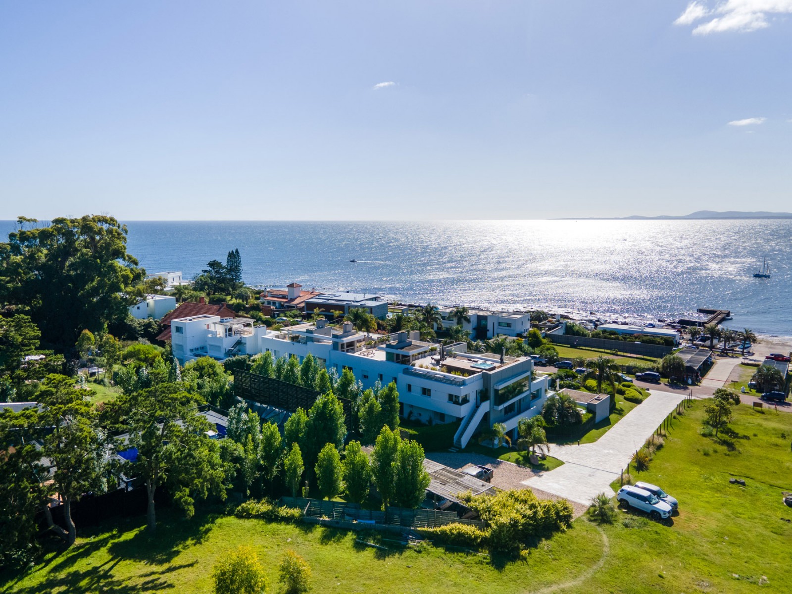 Departamento en venta de 3 dormitorios, Lomo De La Ballena, Punta Ballena