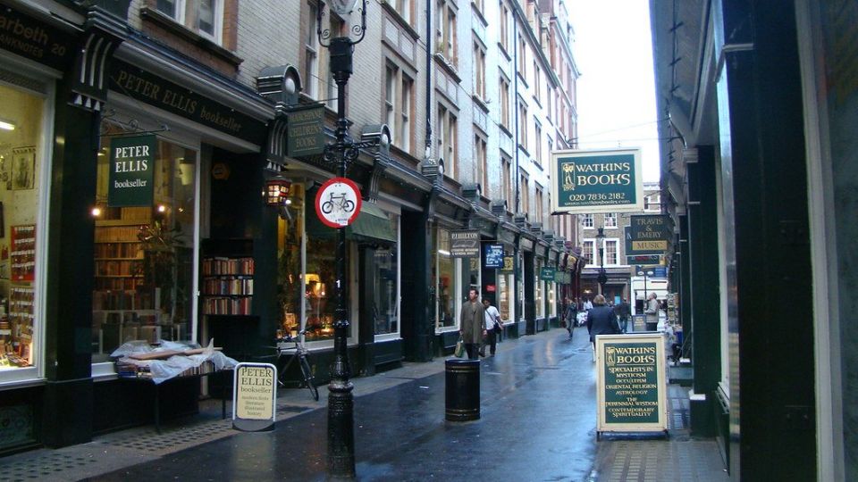 La historia de Sotheby's: de una librería londinense a líder mundial del lujo y el real estate