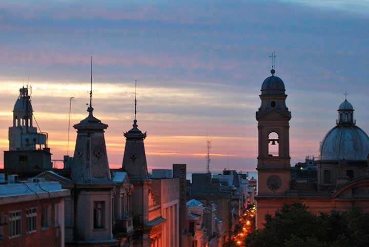 Frente de casa en venta